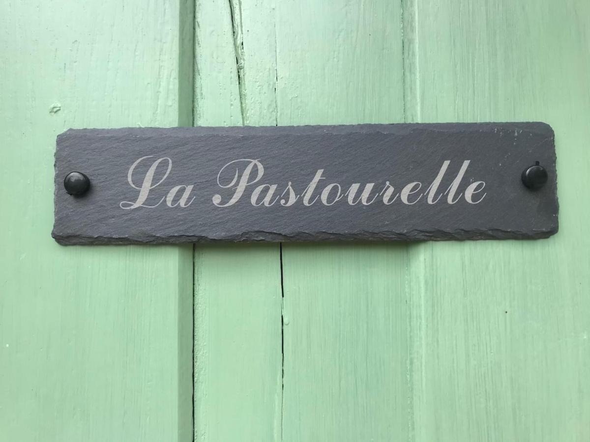 Morvan La Pastourelle Quarre-les-Tombes Exterior photo